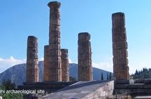 Private Delphi tour with a Pickup 