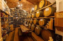 Montepulciano: Wine Tour with Tasting & Appetizers in the Cellar