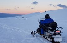 Snowmobile tour on Vatnajökull 