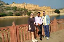 8 Days Private Luxury Golden Triangle Tour with Udaipur & Pushkar