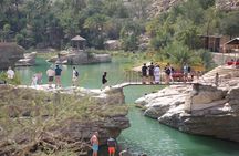 Desert safari Wahiba Sands Wadi Bani Khalid 