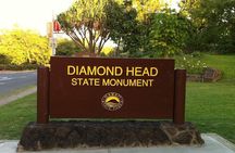 Diamond Head Hiking Tour with Ticket and Reservation Inclusion