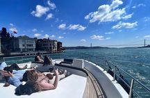 Luxury Bosphorus Yacht Tour – Asian Side Stop & Exploration