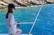 4 Hour Fishing and Swimming Boat Experience in Schisma Eloundas
