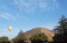 Teotihuacan Pyramids, leaving CDMX VIP