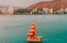 South Shore Open Sail from Kewalo Harbor Including Drinks