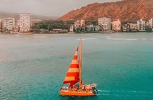 Honolulu Sunset Sail from Kewalo Harbor Including Drinks