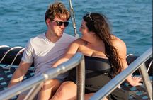 Honolulu Sunset Sail from Kewalo Harbor Including Drinks