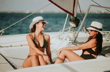 Guided Morning Sail to Boca Catalina with BBQ Lunch