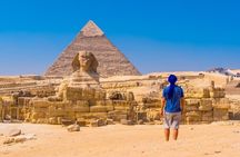 Private Cairo Tour: Pyramids, Sphinx, Museum & Bazaar