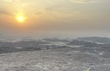 4 Hours Charming Moon Valley Hike Experience in Jeddah