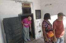 Immersive Ghana Slave History Day Tour in Cape Coast & Elmina