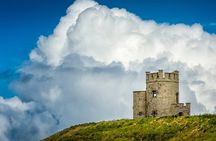 Dublin to Cliffs of Moher, Ennis Town & Bunratty Castle Day Tour