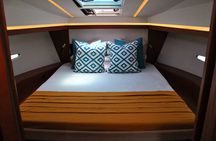 3hr Sunset Yacht Charter - Luxury Jeanneau NC33 