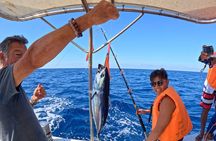 From Onna Village (Maeda Fishing Port)!Minna Island Snorkeling and Trolling Experience | Fully Chartered Boat Plan (6-hour course)