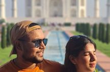 Taj mahal Private Tour with Entry Ticket and Guide