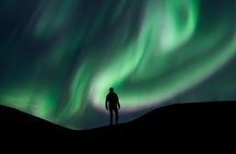 Northern Lights Private Tour with a Photographer from Reykjavík