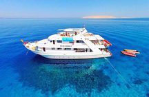 Luxury Snorkeling Trip to Ras Mohamed and White Island from Sharm
