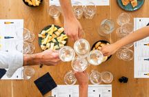 Tasting Prosecco with appetizers