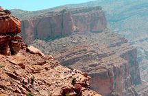 Private Explore Oman Grand Canyon, Jebel Shams and Nizwa