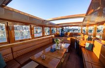 Amsterdam Small Group Canal Cruise w/ Dutch snacks & Onboard Bar