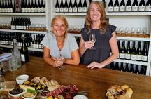 Phillip Island Small-Group Penguins & Wine Tour from Melbourne