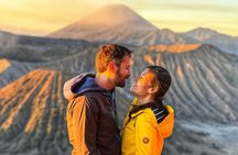 4D3N Bromo Ijen Tumpak Sewu Waterfall Tour from Surabaya/Malang