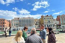 Tasty Street Food Tour of Venice City Center with Cicchetti & Local Specialties