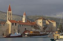 From Split: Small Group Tour of Trogir Old town