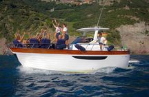 Cinque Terre SHARED boat tour, Amazing Experience

