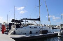 2-hours Sailing Yacht Tour in Dubai