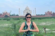 All Inclusive Private Taj Mahal Tour from Delhi by Car 