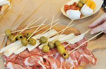 Tasty Ancient Naples & San Gregorio Armeno Food, Wine and Sightseeing Tour