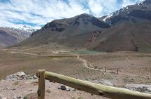 Guided tour of the Mendoza Mountains for the day