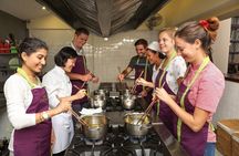 Exploring Cooking Class with Ben Thanh Market visit