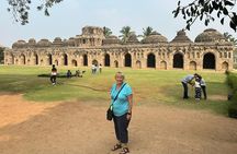 Mumbai & UNESCO WHS of Hampi & Badami