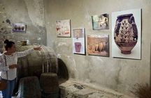 Private Tour: Ancient Akrotiri and Santorini Wineries Tour
