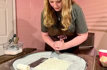 Interactive Rolled Ice Cream Crafting Class in Nashville