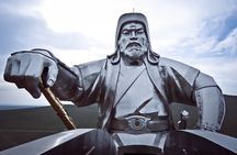 Chinggis Khaan Statue Complex and Sain Nomun Monastery Tour 