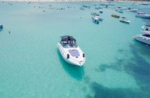 Tour to Isla Mujeres on Premium Yachts from Cancun