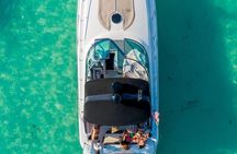 Tour to Isla Mujeres on Premium Yachts from Cancun