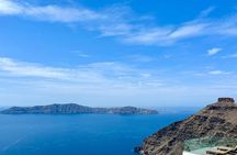 Private Santorini Tour: The Highlights Luxury Vehicle