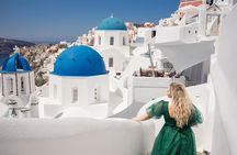 Private Photoshoot in Santorini