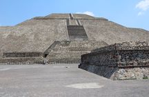 Group Tour from Teotihuacán, Basílica de Guadalupe and Tlatelolco