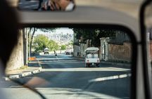 Rome Tuk-tuk Tour with Hotel Pickup and Prosecco