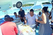 On Catamaran: Private Snorkel Adventure for Groups in Punta Cana