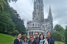Cork City to Blarney Castle Private Tour in modern AC Minibus