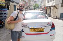 Udaipur to Jaipur Private Day Trip with Pushkar Stop