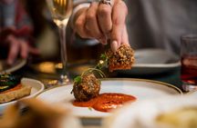 Edinburgh Food & Drink Tour with EatWalk Tours