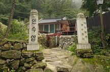 Multi Pitch Climbing on Bukhan Mountain Seoul